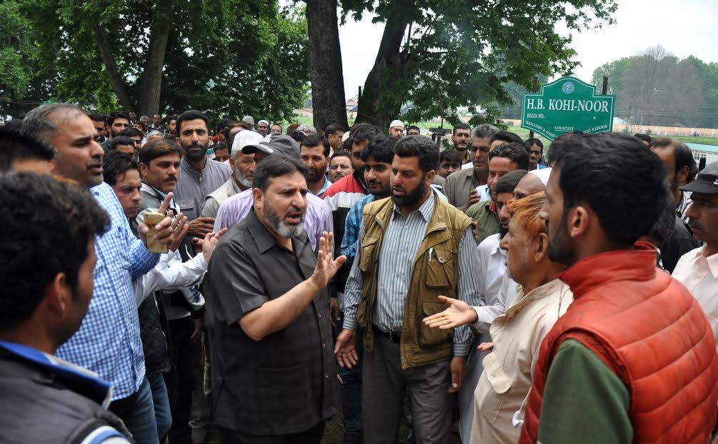 Srinagar needs fast paced infrastructural development: Altaf Bukhari